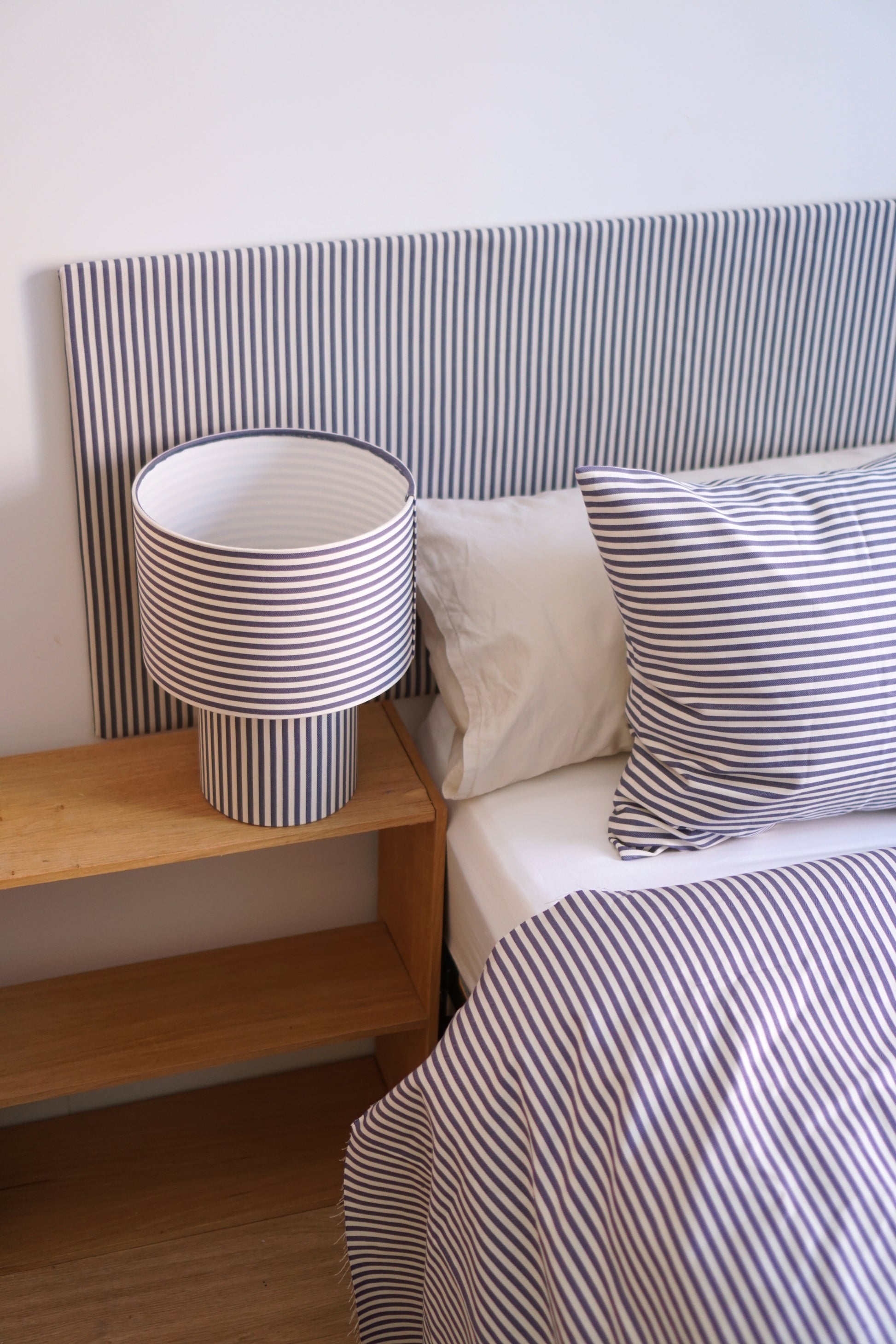 Small table lamp