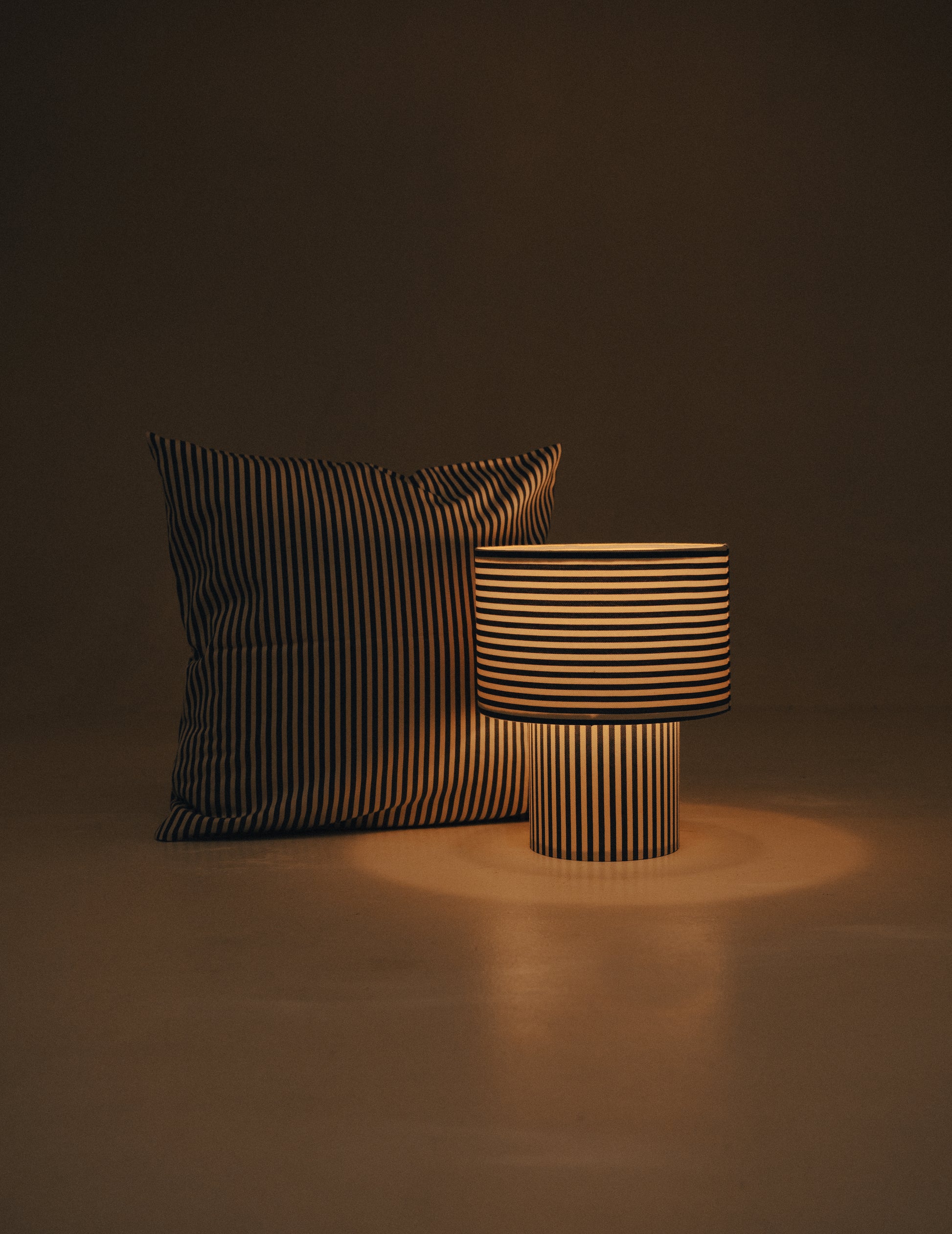 Small table lamp